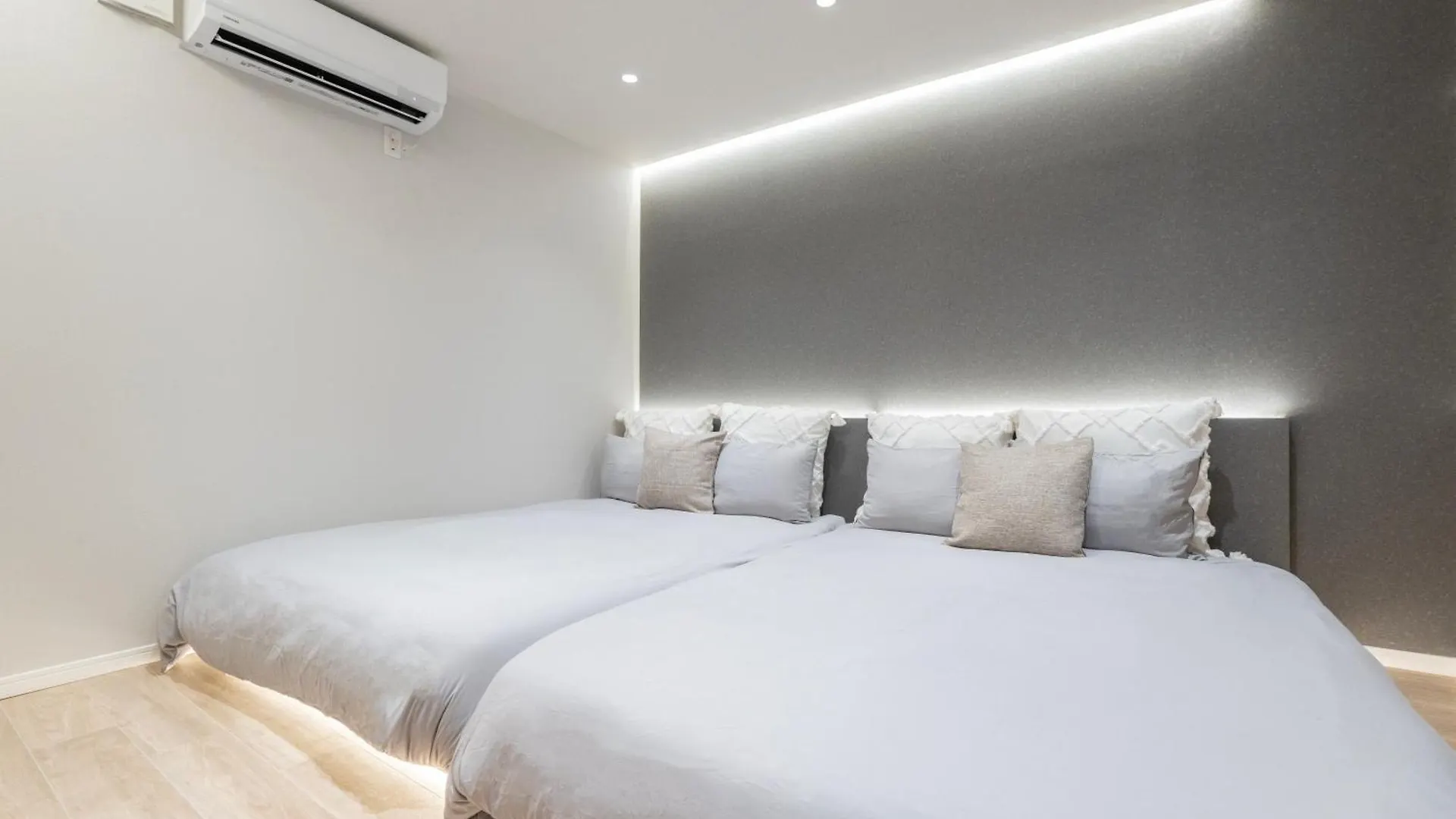 Central Higashinakano Guesthouse For 2 Steps From Subway Zeoy Tokyo 0*,
